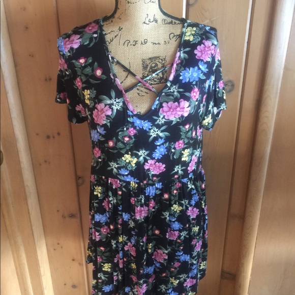 Tops - 💜 New Floral Tunic